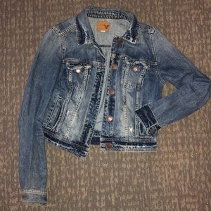 AE distressed jean jacket